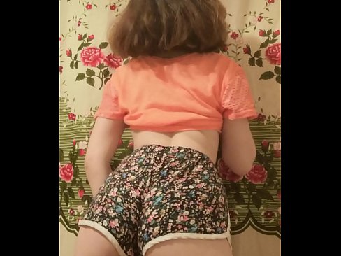 ❤️ Giovane pupa sexy fa uno striptease riprendendo i suoi pantaloncini alla telecamera ❤ Porno analeal it.porn-mz.ru ❌❤