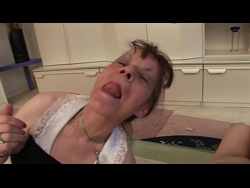 ❤️ Due nonne e un nonno fanno una cosa a tre ❤ Porno analeal it.porn-mz.ru ❌❤