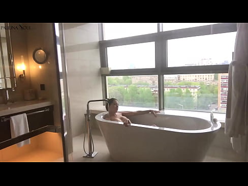 ❤️ Tremenda pupa che si masturba appassionatamente la figa in bagno ❤ Porno analeal it.porn-mz.ru ❌❤